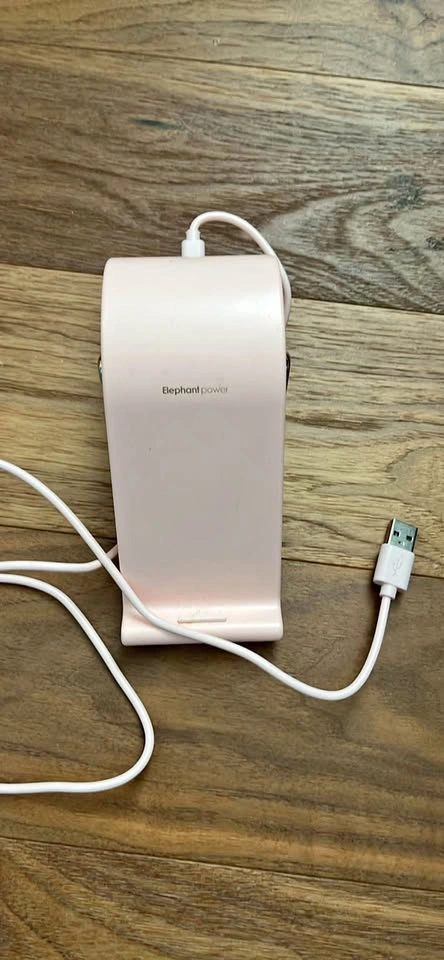 Elephant power wireless charging dock