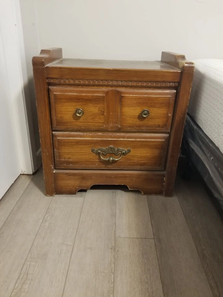 Queen-Size Bed and Bedside Tables (MOVING OUT CLEARANCE!!) - photo 3