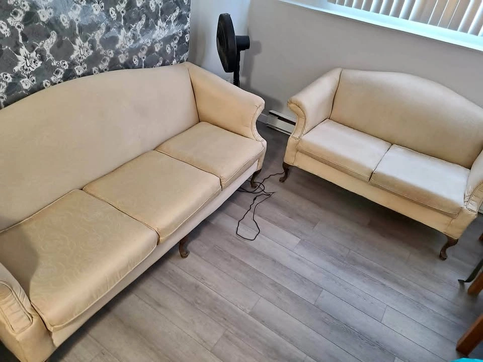 SOFA 5-SEATER FOR SALE (MOVING OUT SALE!!)