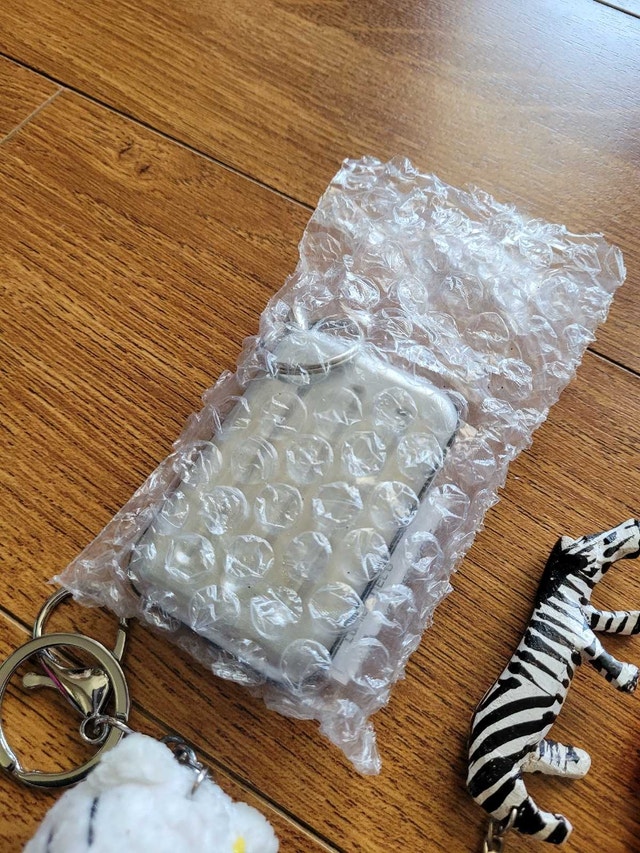 20+ Keychains! - photo 3