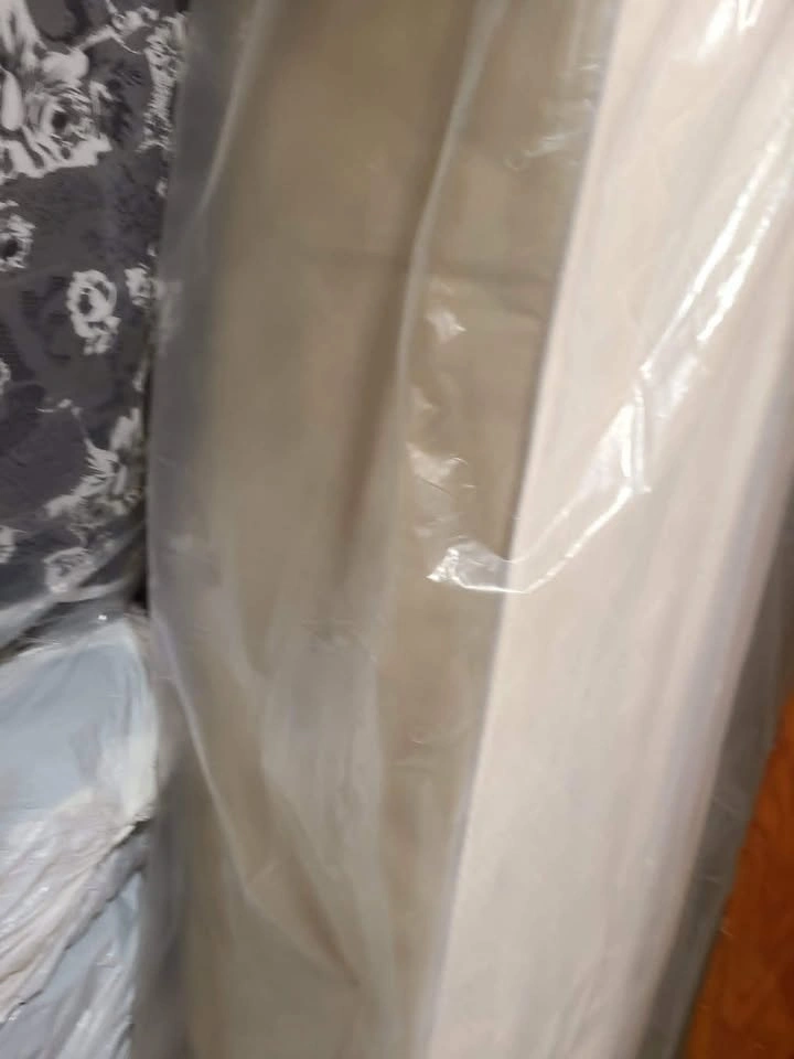 SINGLE BED MATTRESS AND BOX FOR SALE (MOVING OUT CLEARANCE!!) - photo 2
