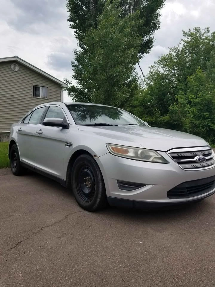 2011 Ford taurus SEL - photo 4