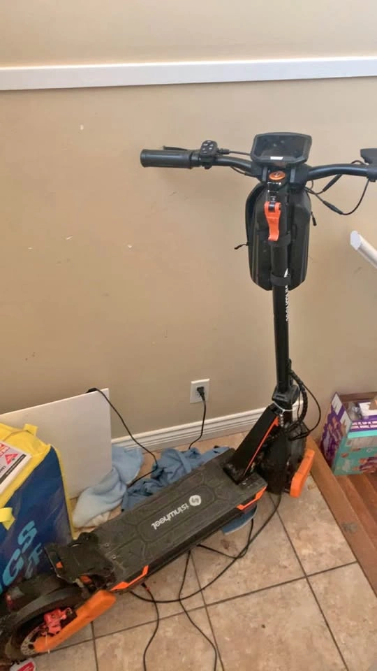 1600 watt isinwheel gt1 e-scooter