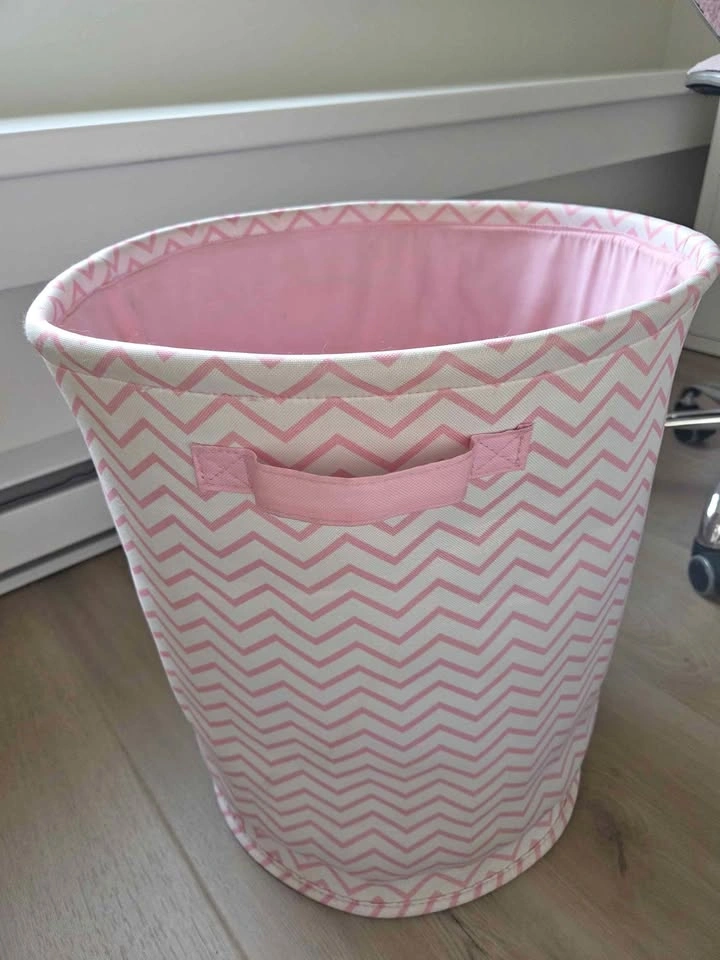 Pink Chevron Collapsible Fabric Laundry Hamper/ Toy Bin