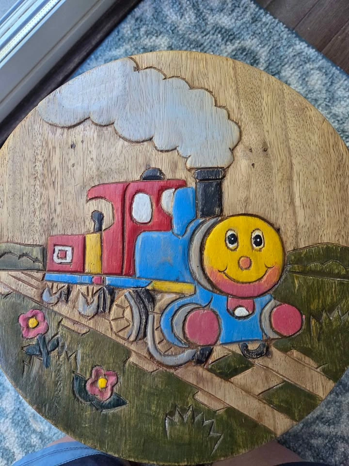 Hand-Carved Thomas the Train Wooden Stool – Rare Find! - photo 2