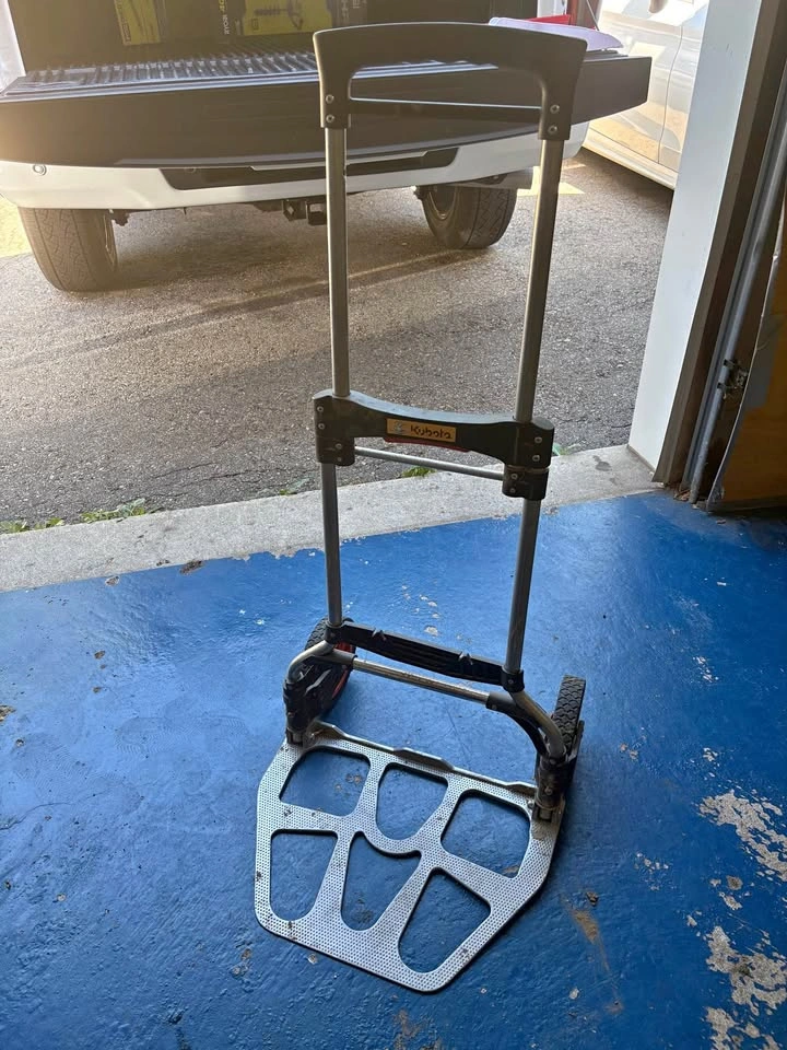 Kubota Aluminum Folding Hand Truck / Collapsible Dolly
