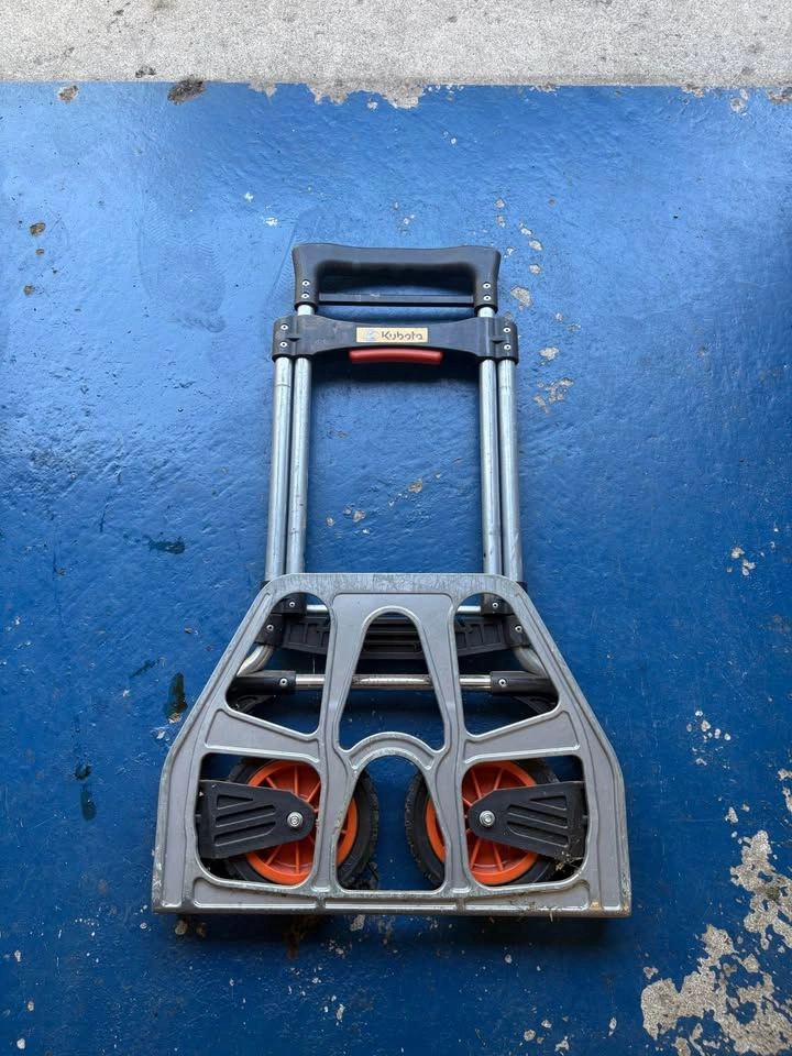 Kubota Aluminum Folding Hand Truck / Collapsible Dolly - photo 2