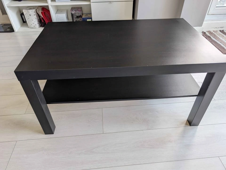 Modern Coffee Table – Excellent Condition - photo 2