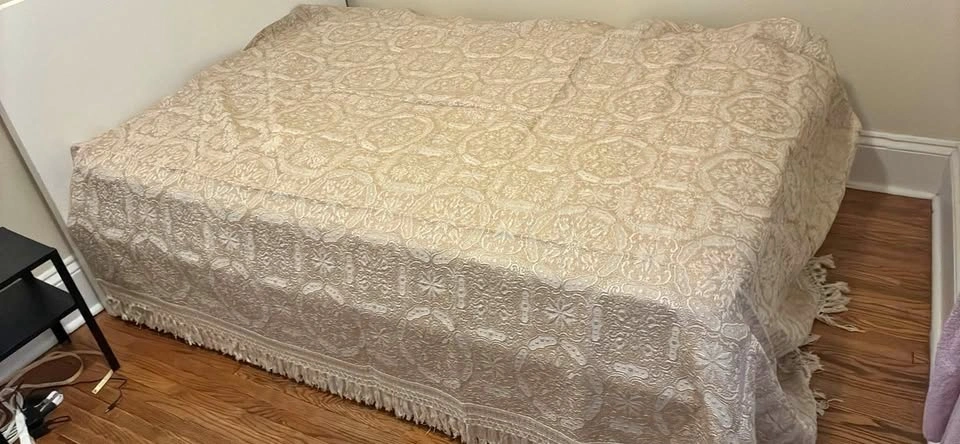 Gold bed cover