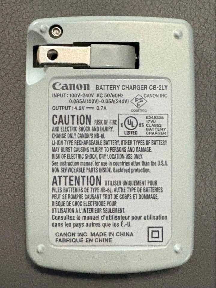 Canon CB-2LY Battery Charger - photo 4