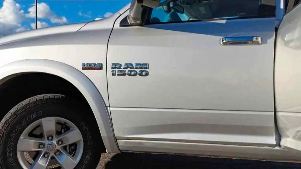 2013 Dodge Ram 1500 Crew Cab - photo 5