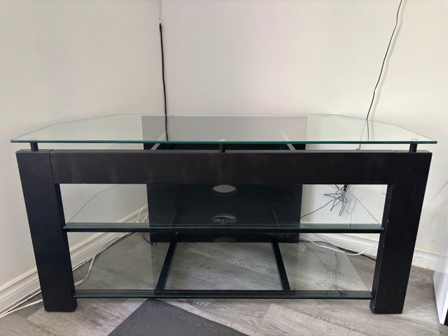 Large corner glass TV Stand