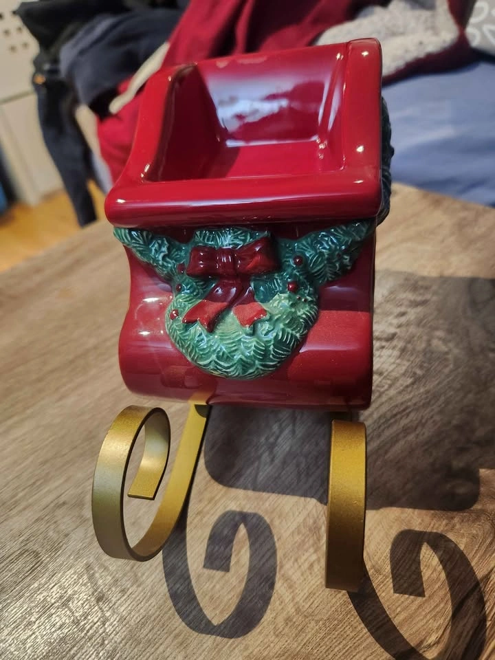 Scentsy Santa's Sleigh Warmer - photo 2