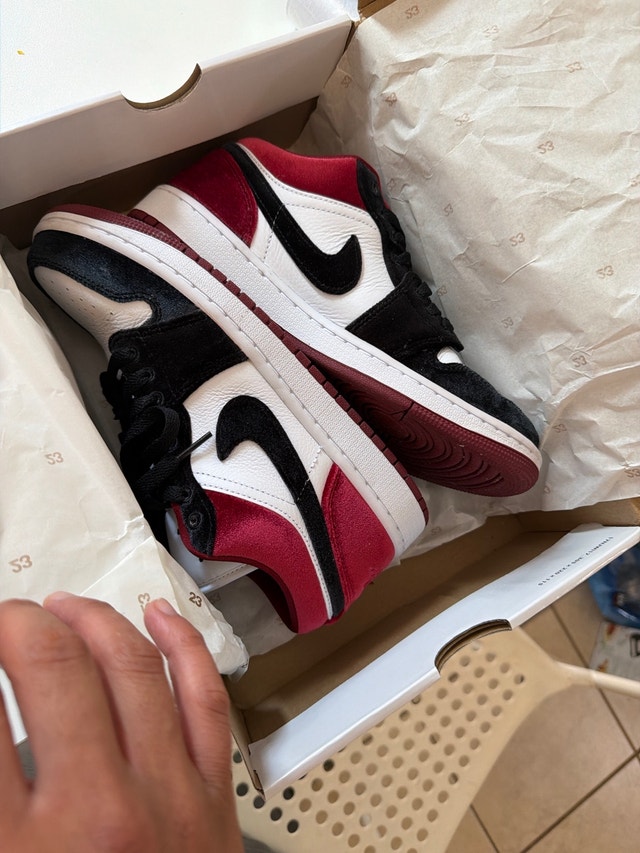 Nike Air Jordan 1 Low SE – Women’s Size 8 - photo 2
