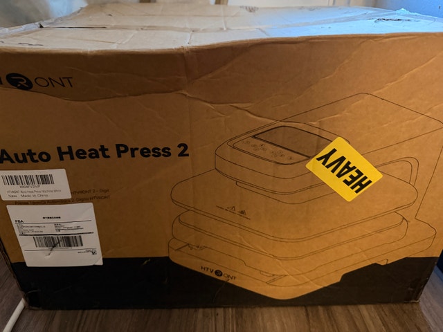 HTVRONT Auto Heat Press 2 – Like New - photo 2