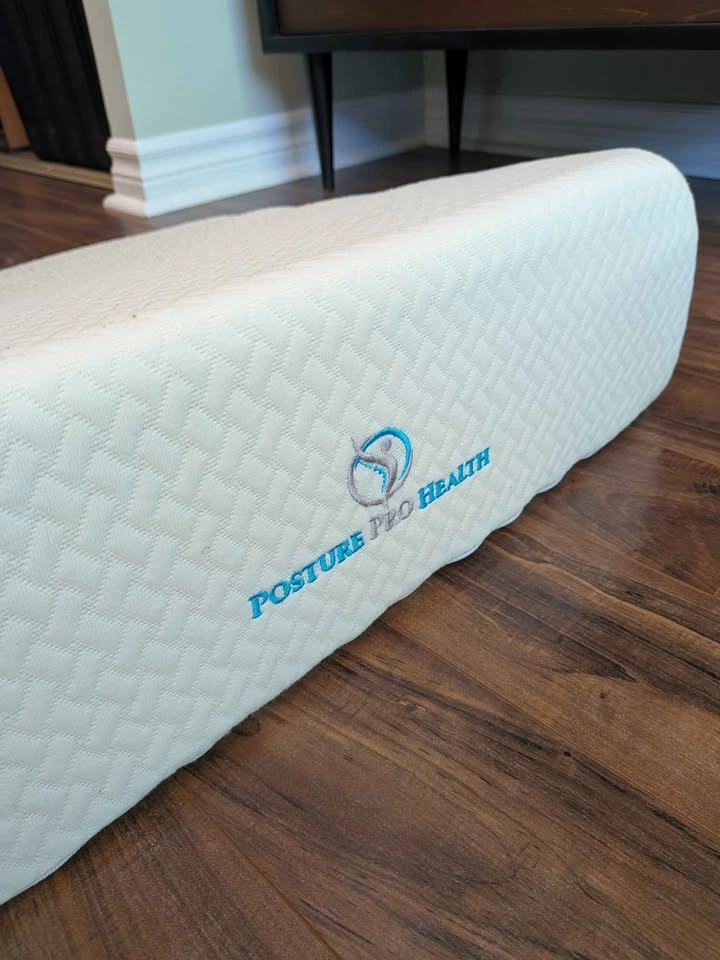 Wedge Pillow - photo 2