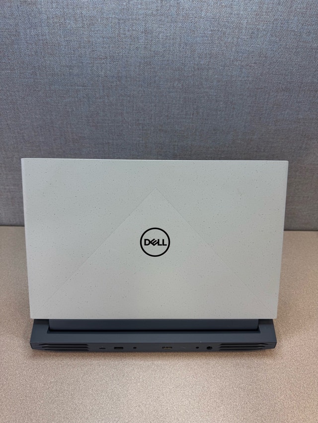 Dell Gaming Laptop - photo 3