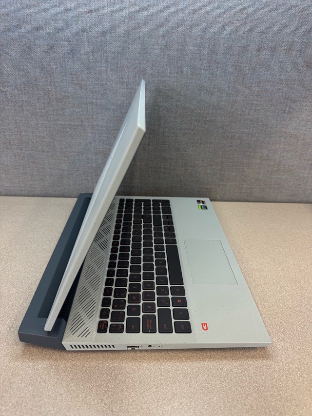 Dell Gaming Laptop - photo 4