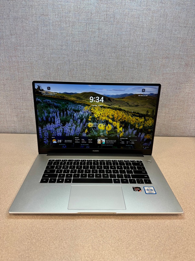 Huawei MateBook D15 Laptop - photo 2