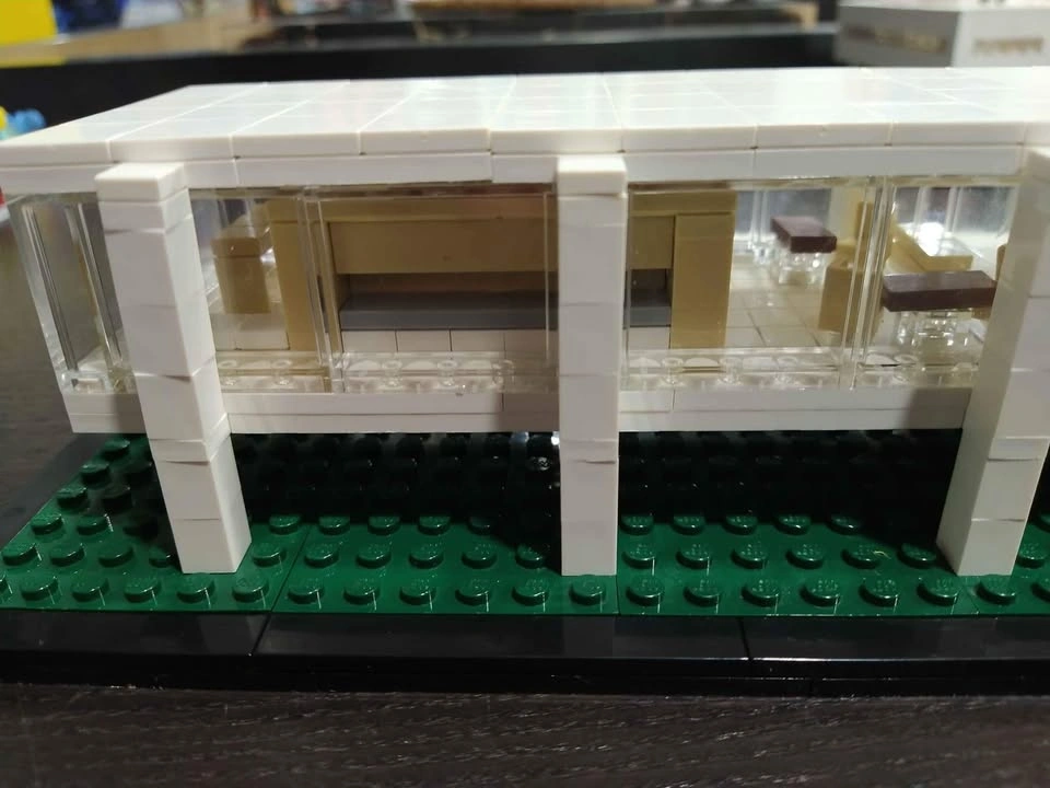 Farnsworth house 21009 Lego - photo 4