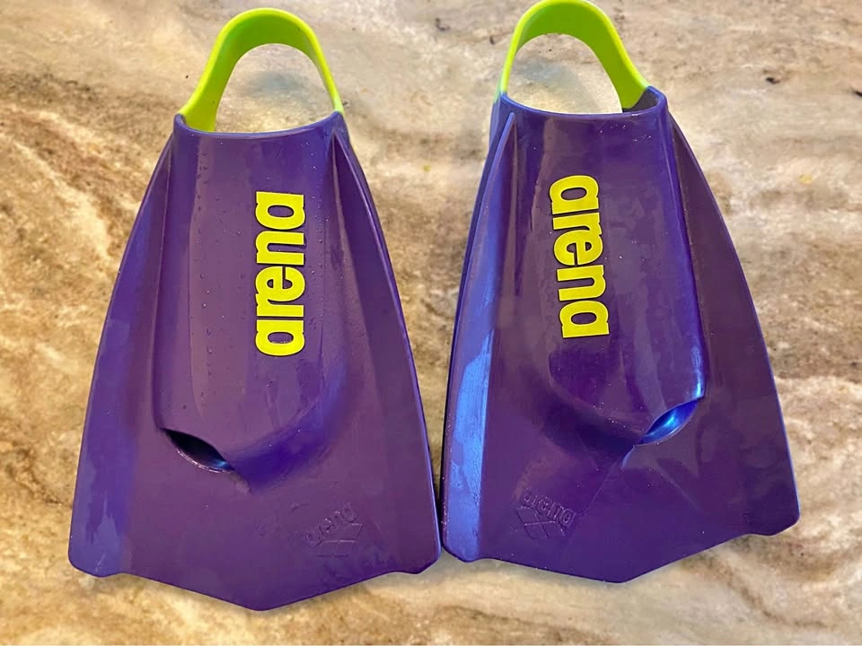 Lightly Used Adult Swim Fins (9.5-10.5)