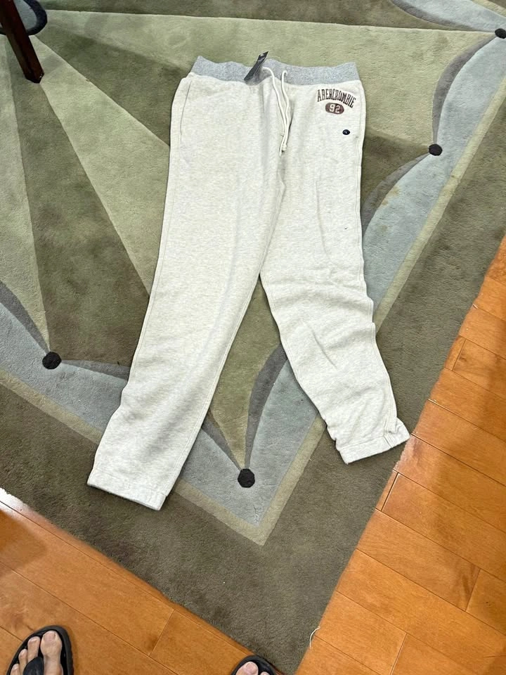Abercrombie Sweatpants Large New With Tags