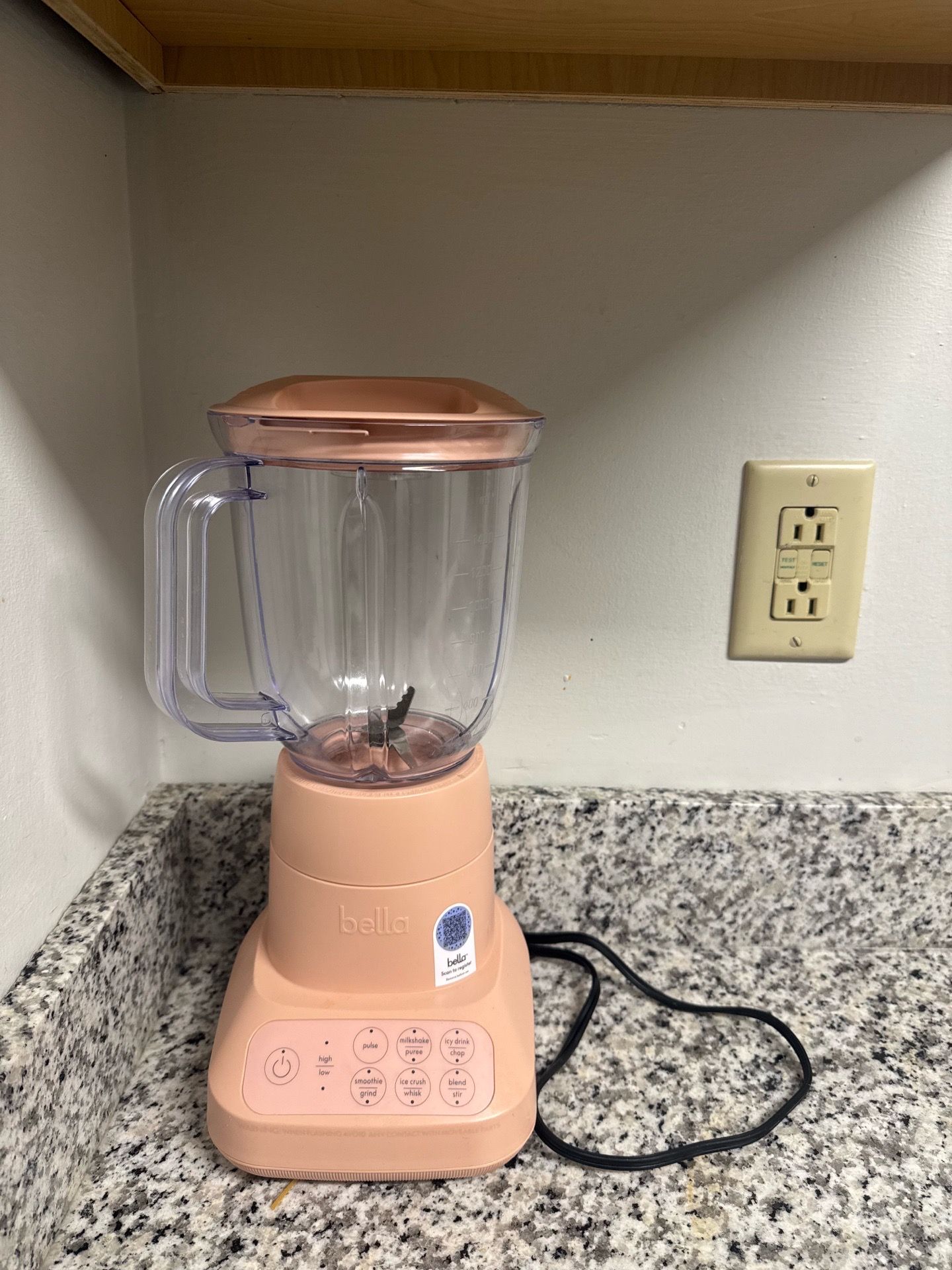 Pink Bella blender