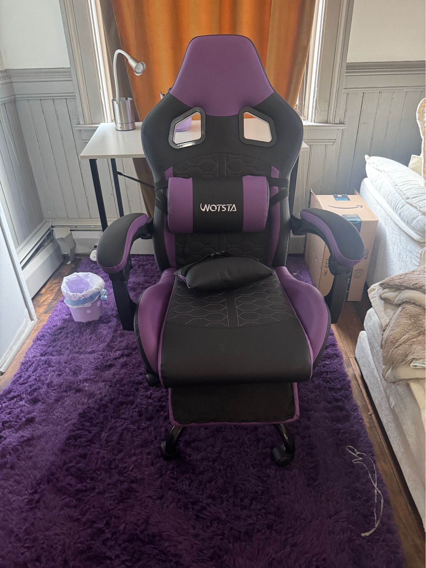 Table and game chair