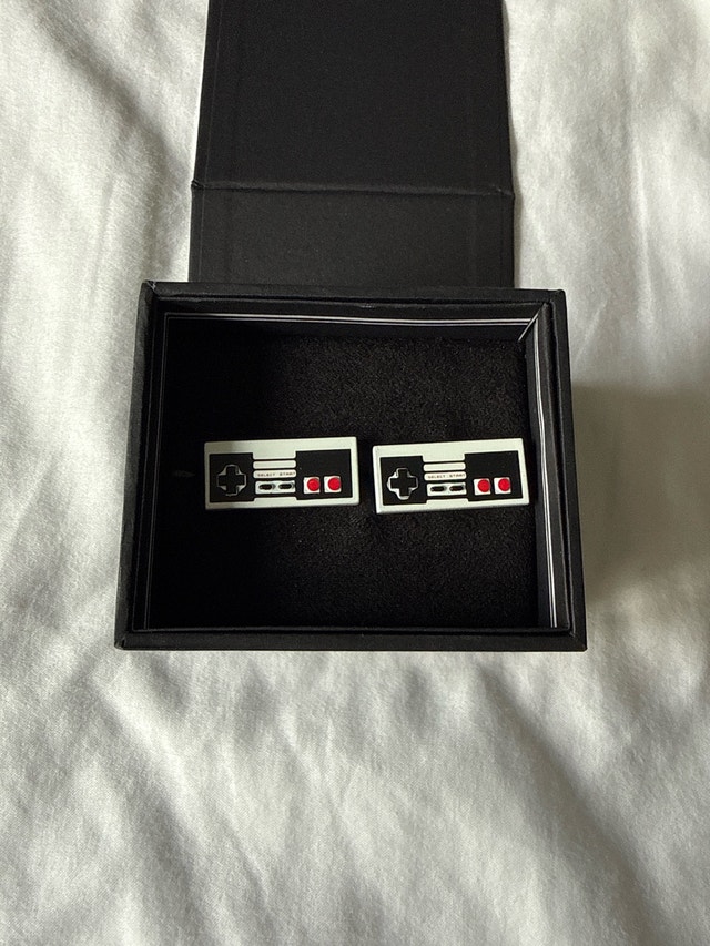 Cufflinks Inc. NES Controller Cufflinks