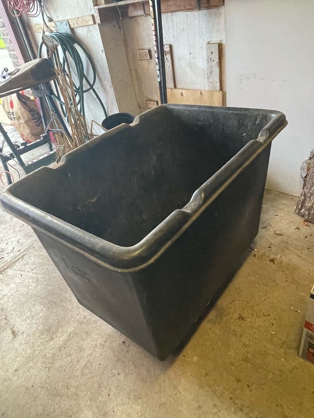 Techstar plastic resin bulk bin