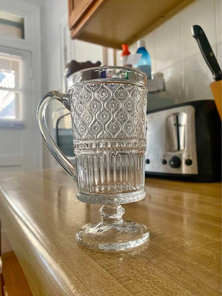 Set of 4 Glass Mugs