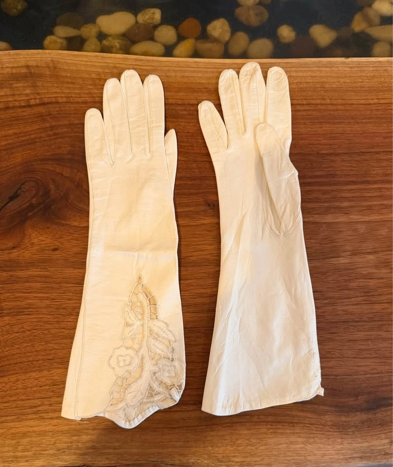 Collection of vintage ladies leather gloves from Italy and Franc - photo 2