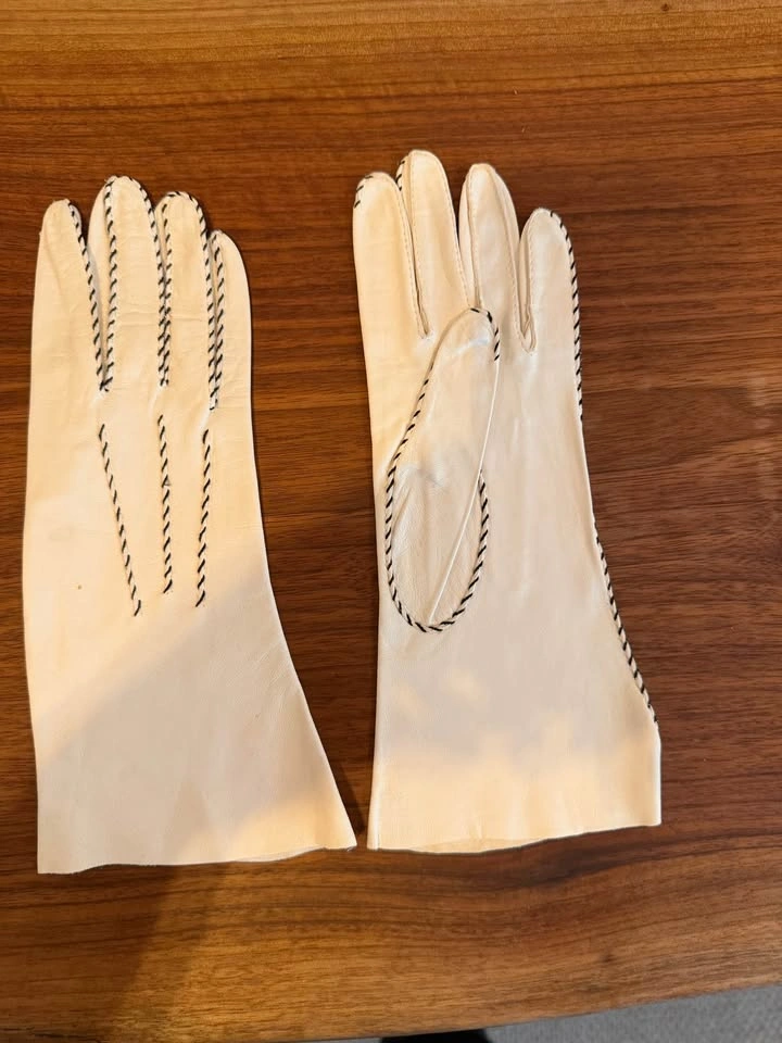 Collection of vintage ladies leather gloves from Italy and Franc - photo 4