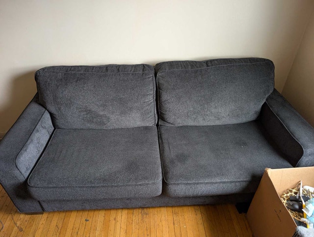 altari sofa