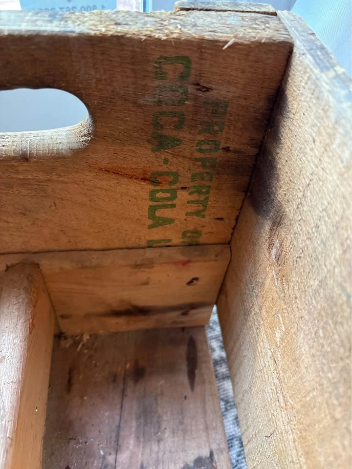 Vintage 1964 Canadian Market Coca-Cola Wooden Crate - photo 3