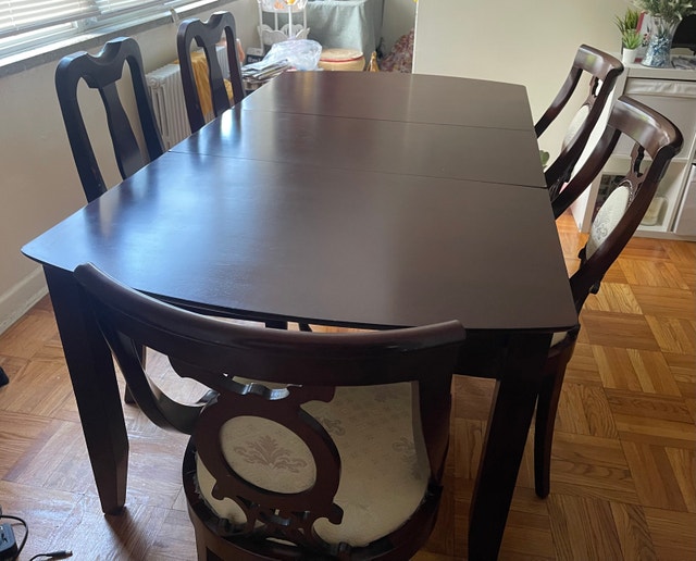 Dining Table for Sale