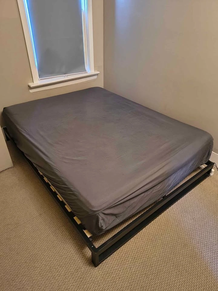 Queen sized comfy bamboo spring mattress and bed frame - photo 3