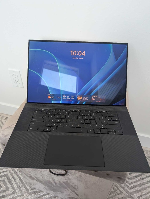 Dell XPS 17 4k ultra I7