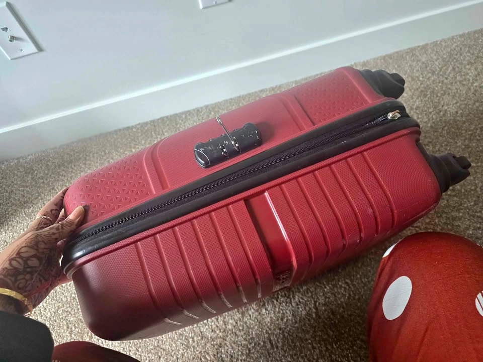 Red Safari Hard Shell Suitcase
