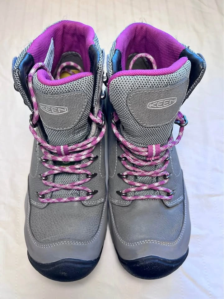 KEEN Women's 10M Waterproof Steel Toe Work Boots: IMMACULATE