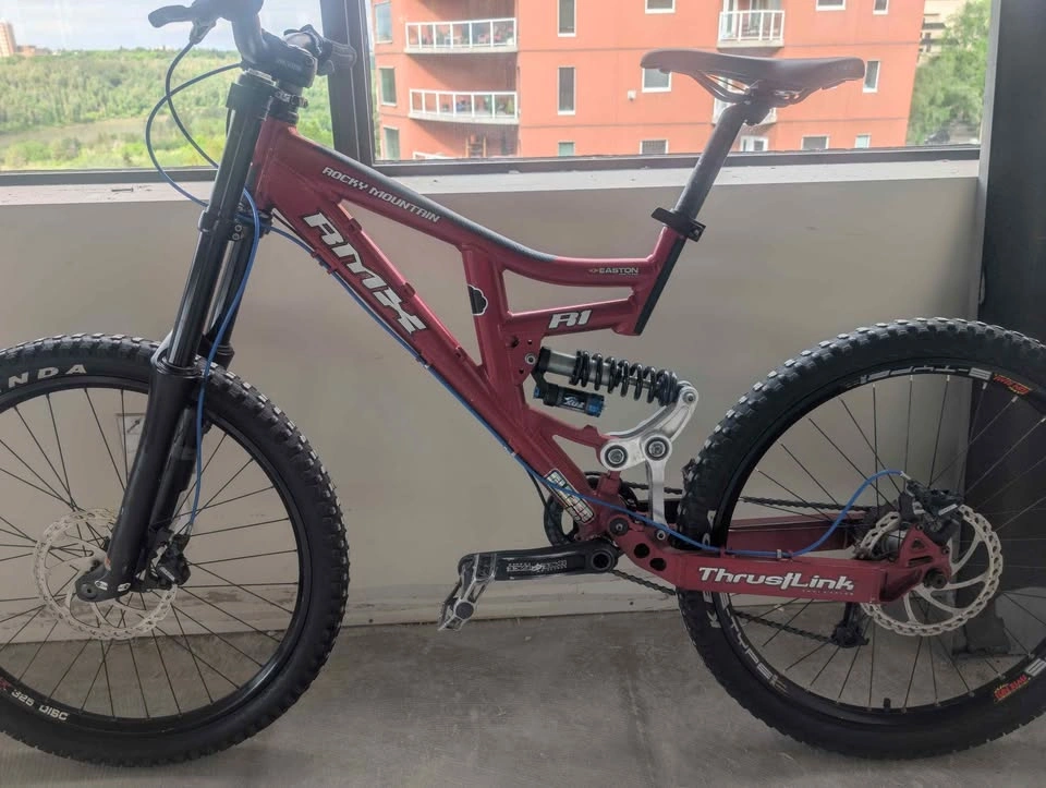 Rocky mountain RMX R1 - photo 4
