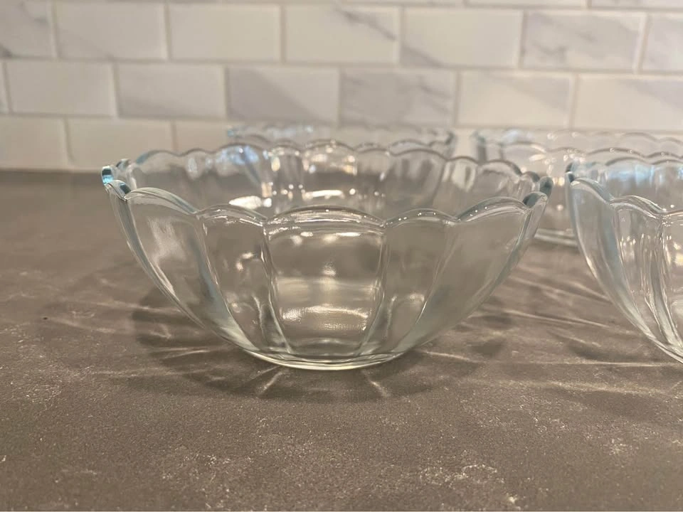 Set of 4 Vintage Berry/Dessert Bowls - photo 4