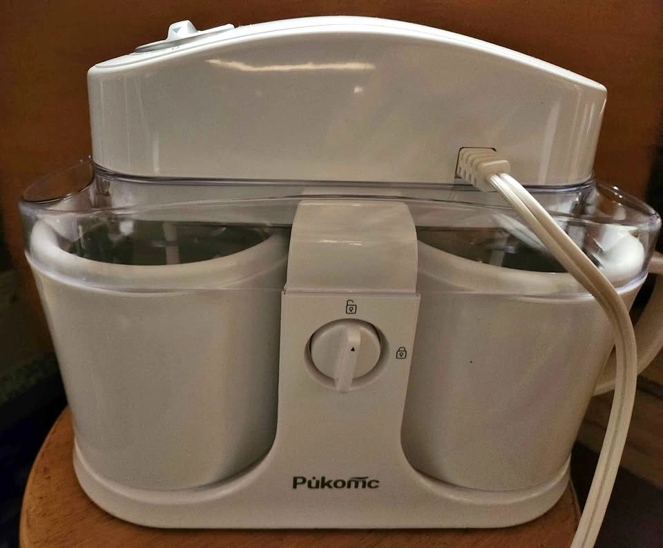 ice cream maker