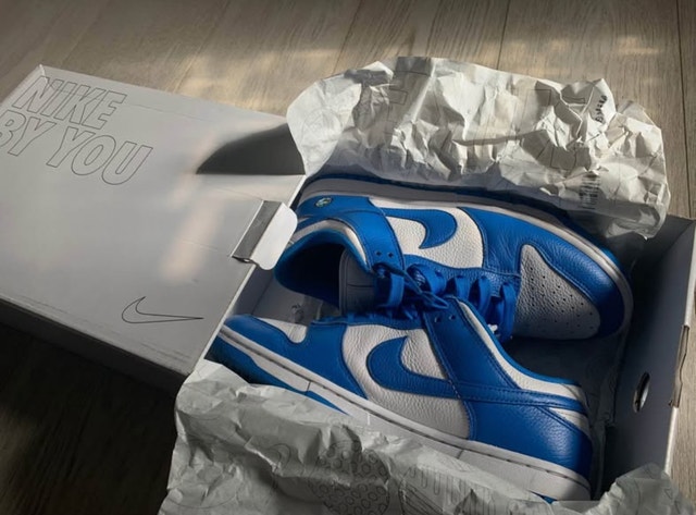 Custom Nike Kentucky Dunks