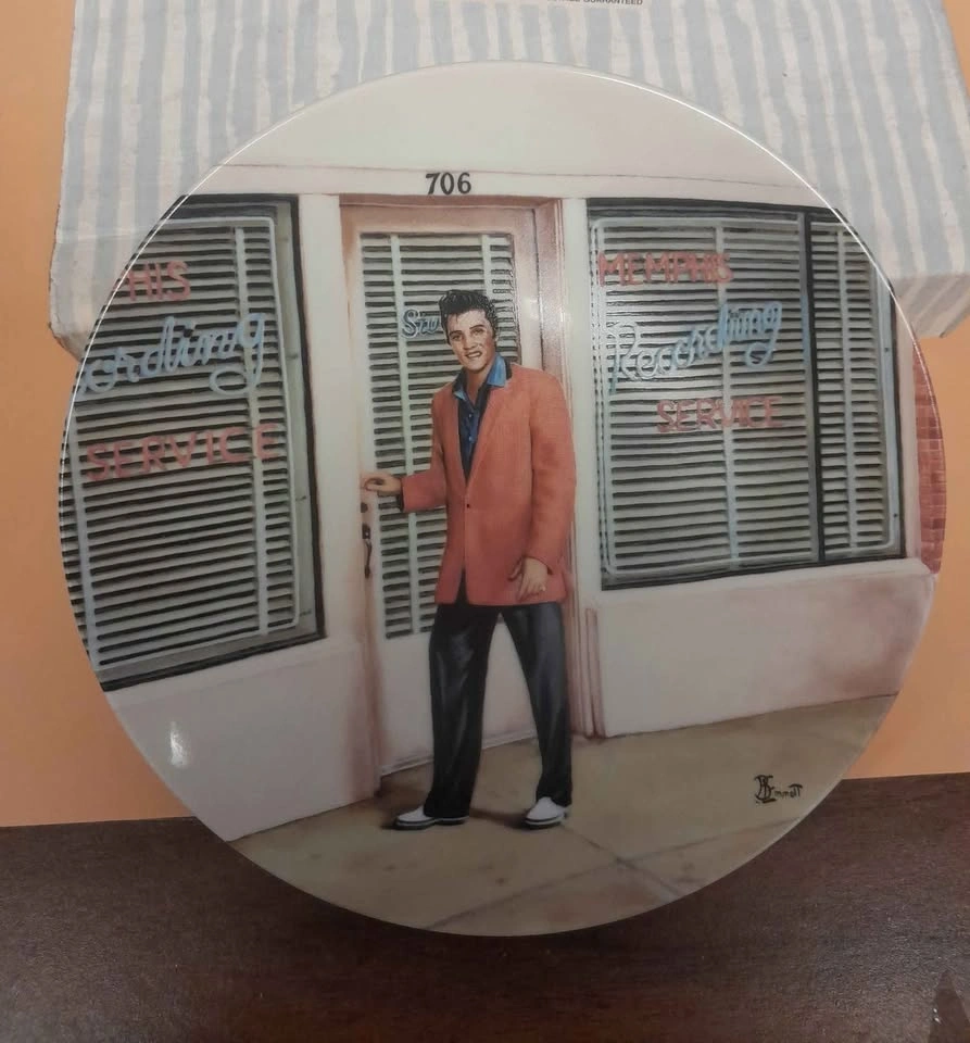 Elvis Presley plates - photo 2