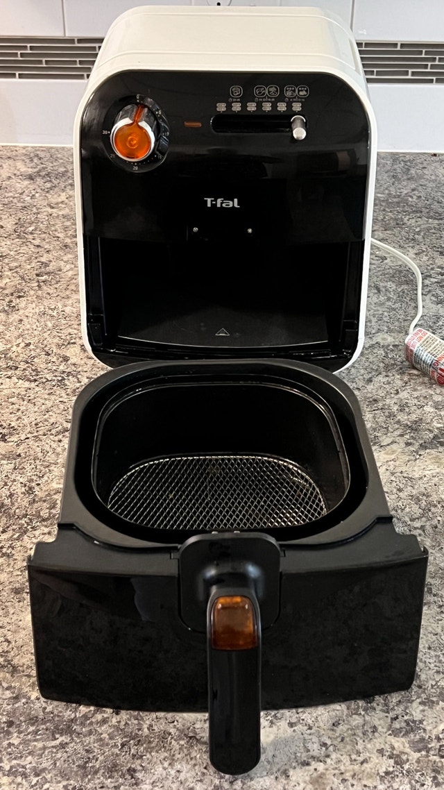 T-fal Compact Air Fryer – Excellent Condition - photo 2