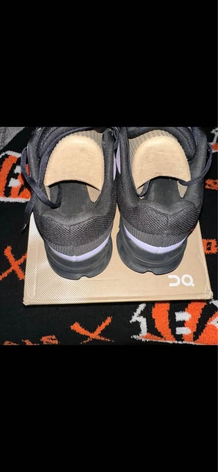 Womens On Cloud Cloudrunner Waterproof Low Black/Grape size 10 - photo 4