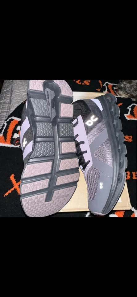 Womens On Cloud Cloudrunner Waterproof Low Black/Grape size 10 - photo 5