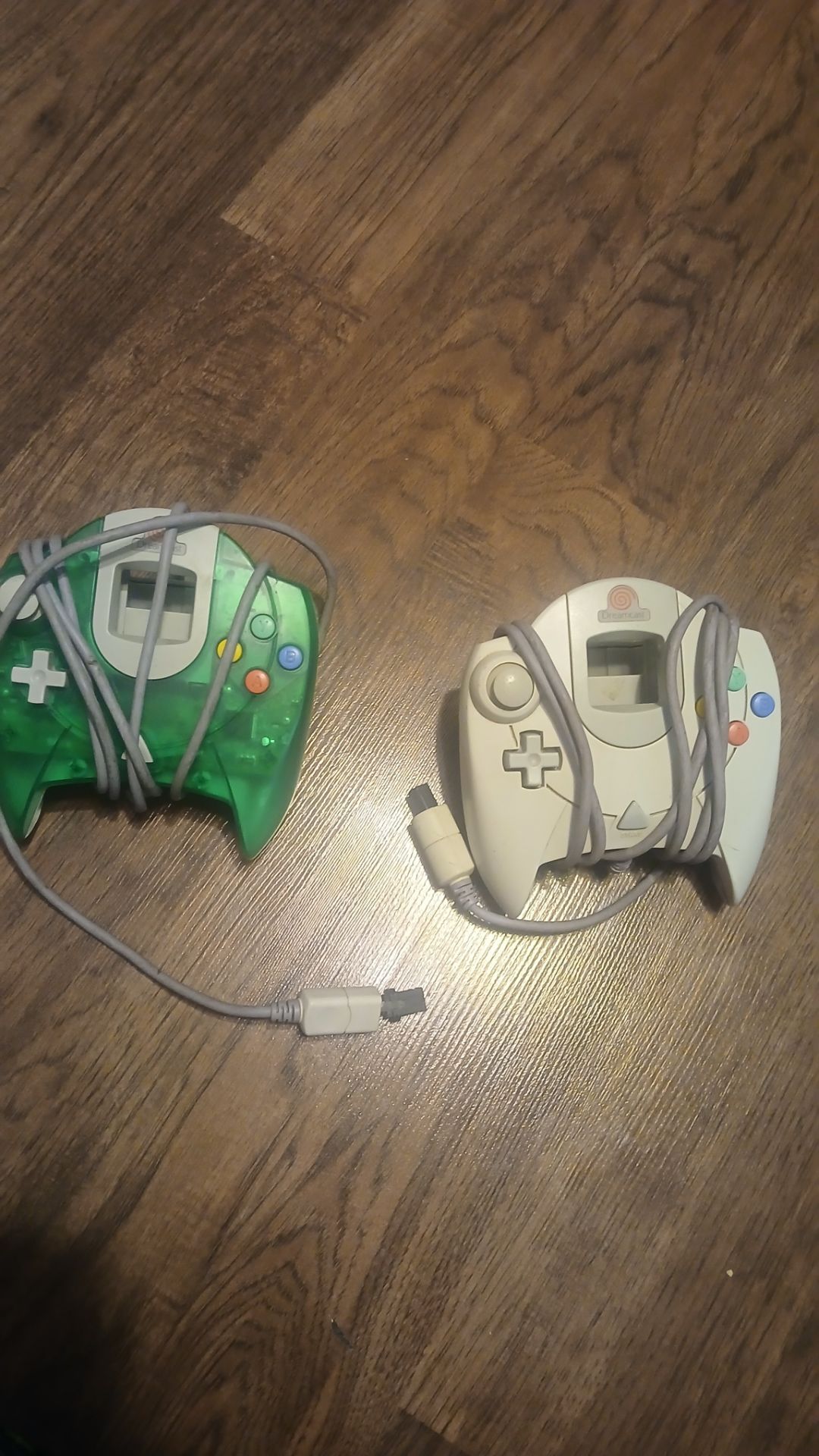 UNTESTED Sega Dreamcast console with 2 controllers - photo 2