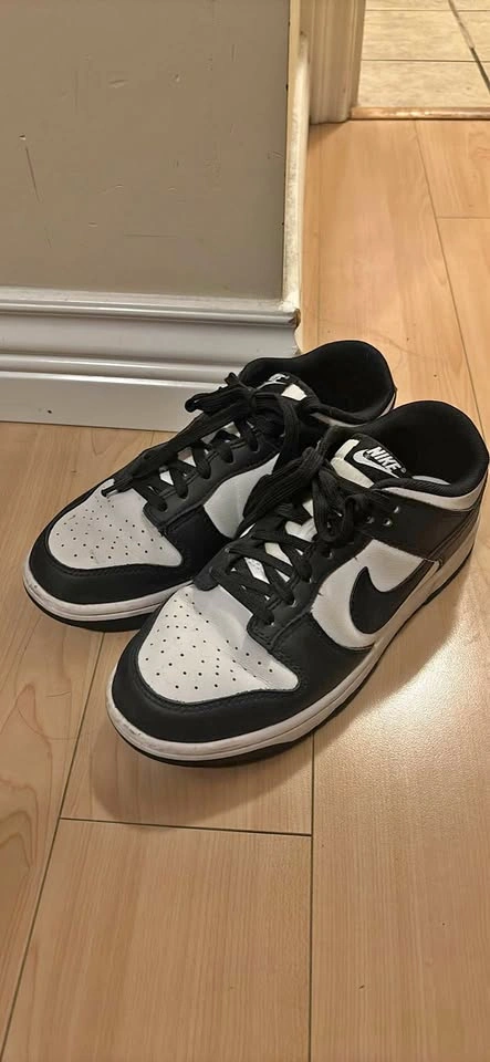 Nike dunk low pandas US size 7
